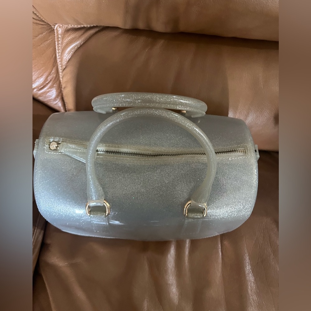 Purse - Picture 2 of 3